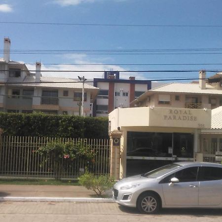 Florianópolis Apartamento Para Familia Com Piscina מראה חיצוני תמונה